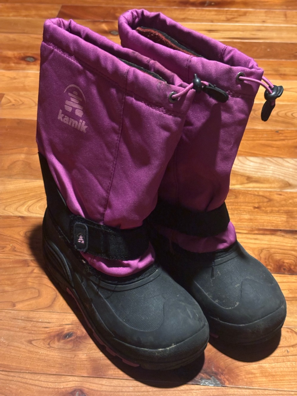 Kamik Pink and Black Kids Snow Boots with Drawcord
